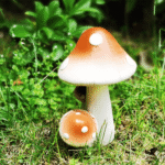Simulated resin mushroom garden statue